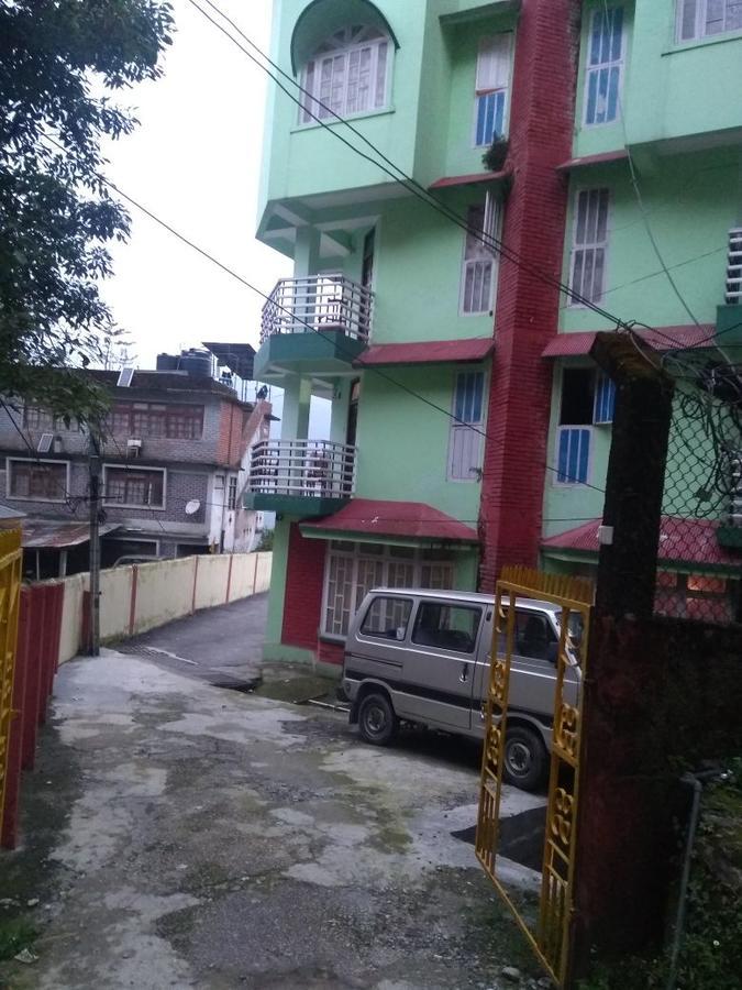 Hotel Mandar Gangtok Bagian luar foto